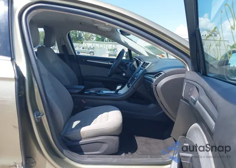 2013 Ford Fusion S из США, поврежденный, VIN 3FA6P0G75DR188356